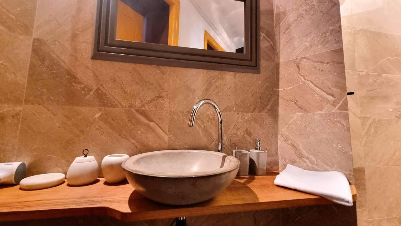 Handcrafted Design Трієст Екстер'єр фото